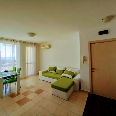 Apartment Dream 3 Butterfly *