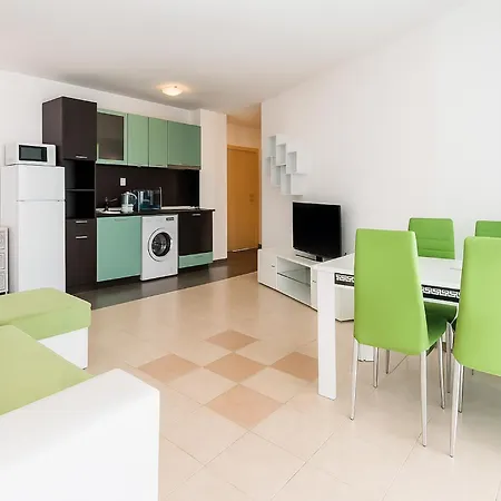 Dream 3 Butterfly Apartment