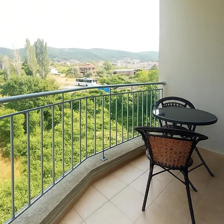 Apartment Dream 3 Butterfly